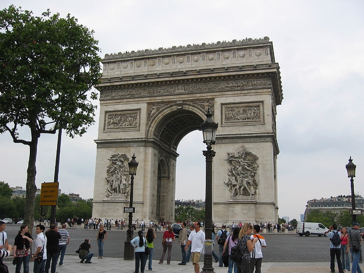 48 Arc de Triomphe.jpg